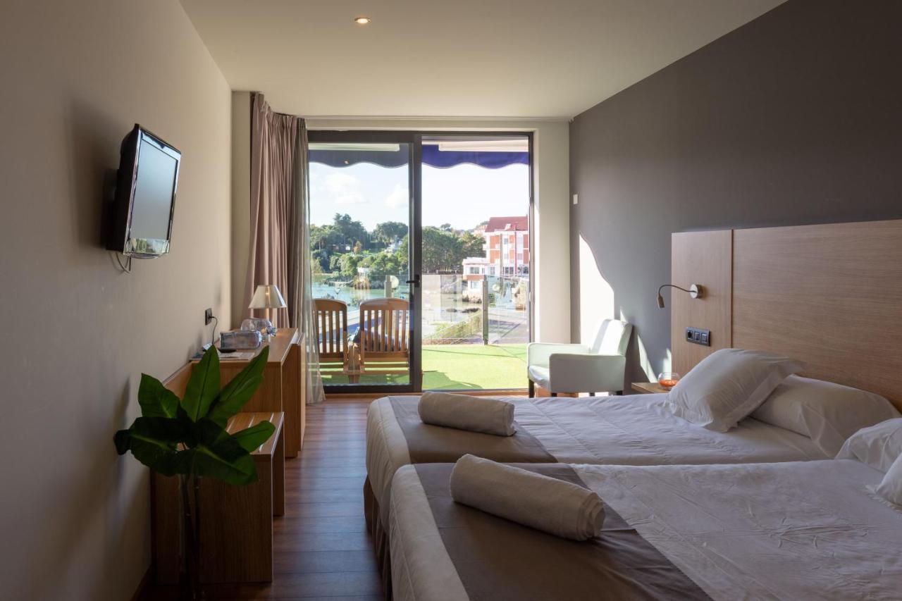 Hotel Astuy Isla Plana Exterior foto