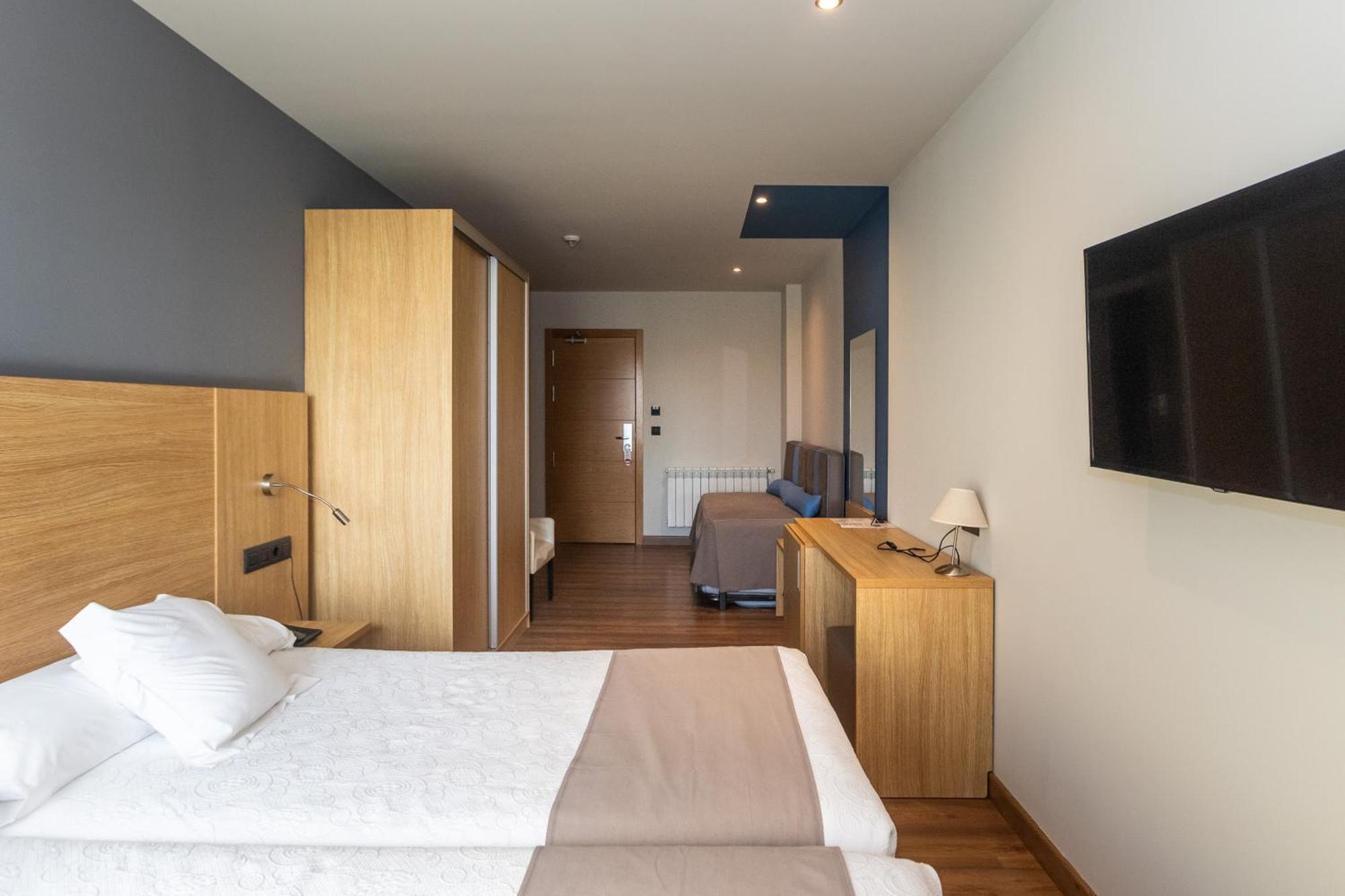 Hotel Astuy Isla Plana Exterior foto