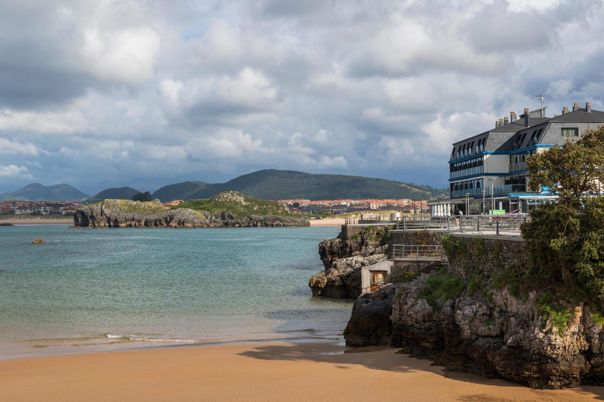 Hotel Astuy Isla Plana Exterior foto
