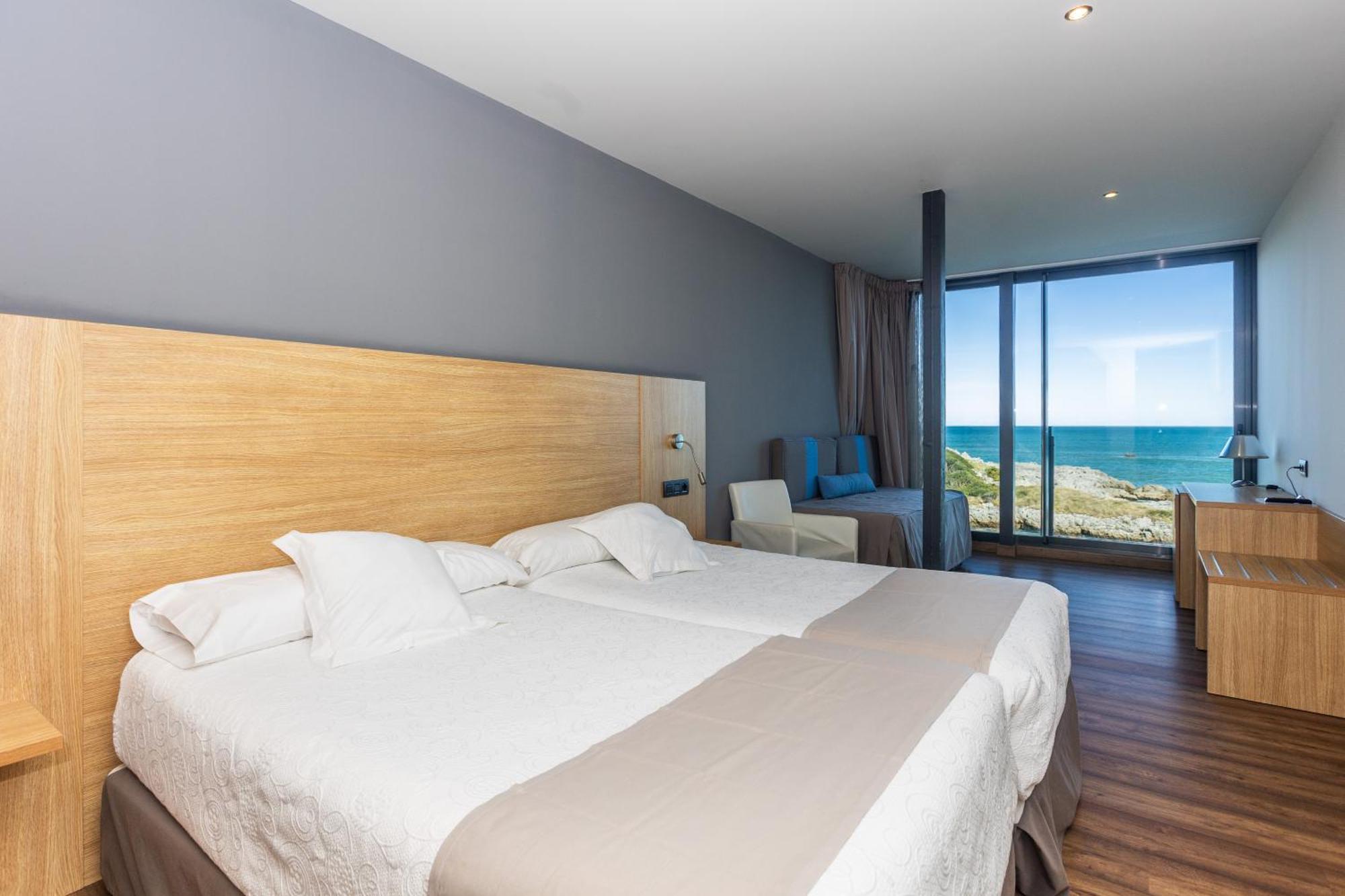 Hotel Astuy Isla Plana Exterior foto
