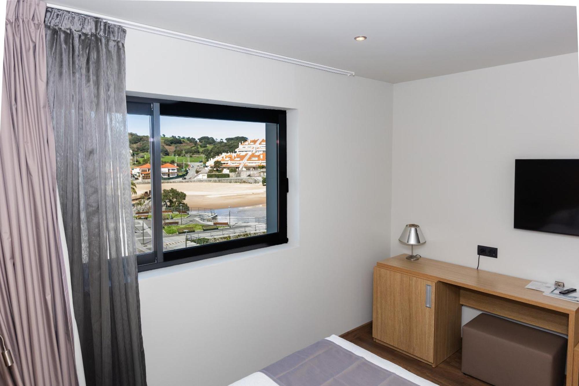 Hotel Astuy Isla Plana Exterior foto